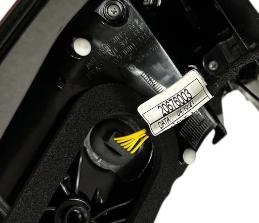 MASERATI LEVANTE LEFT REAR LAMP