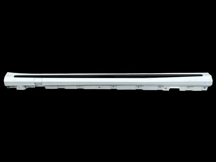 MERCEDES BENZ S W222 DOOR SILL STRIP