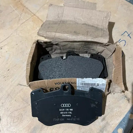 LAMBORGHINI AUDI VW BRAKE PADS / BRAKE PADS SET