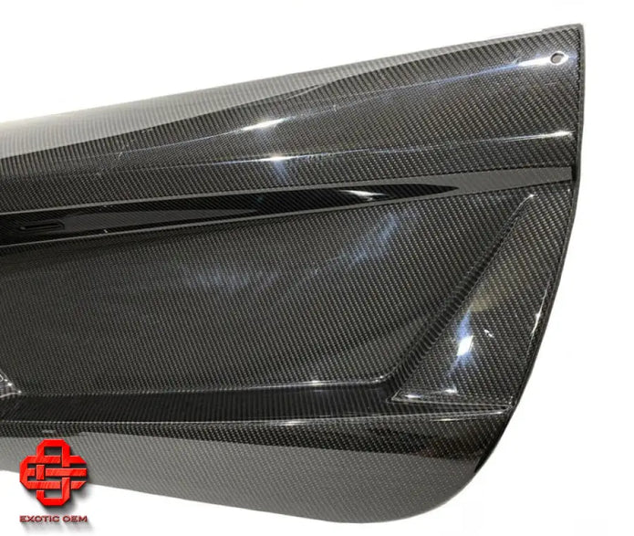 LAMBORGHINI AVENTADOR DOOR PANEL CARBON FIBER RH