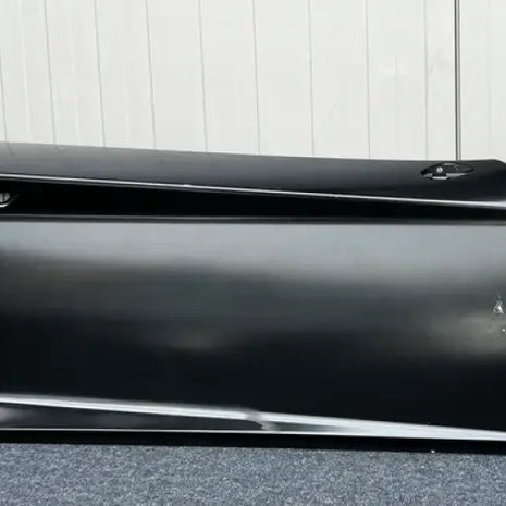 LAMBORGHINI AVENTADOR DOOR RH BLACK PAINTED