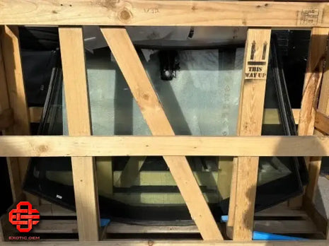 LAMBORGHINI AVENTADOR FRONT WINDSCREEN