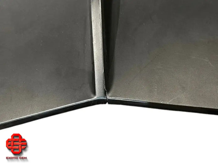 LAMBORGHINI AVENTADOR LP700 BUMPER DIFFUSER