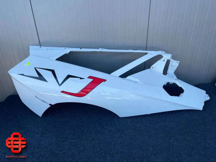 LAMBORGHINI AVENTADOR REAR SIDE PANEL RIGHT