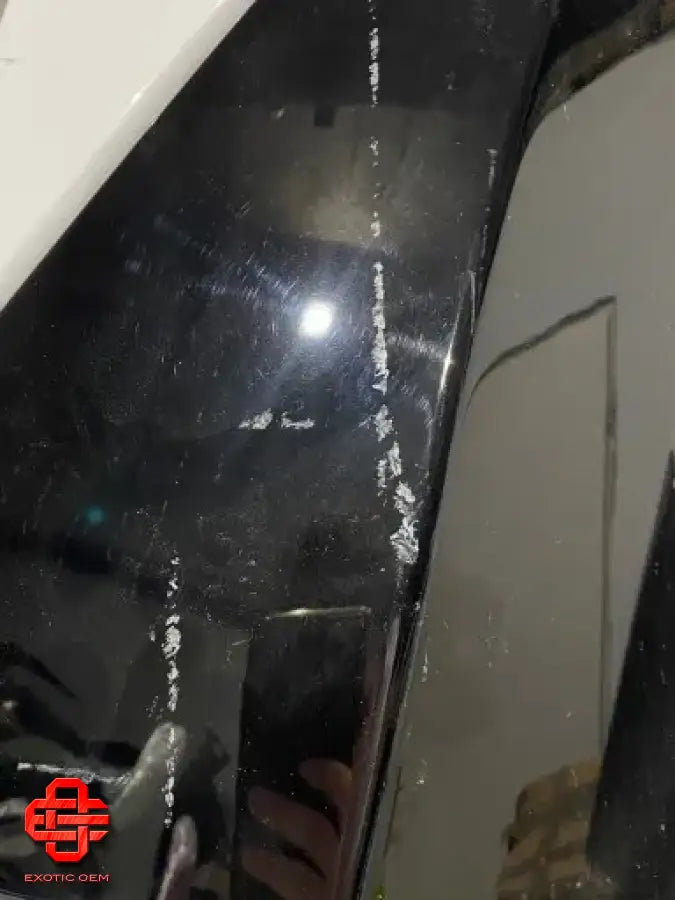 LAMBORGHINI AVENTADOR ROADSTER REAR HATCH HOOD