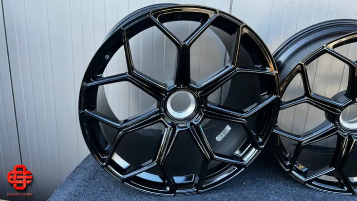 LAMBORGHINI AVENTADOR SVJ WHEEL GLOSSY BLACK