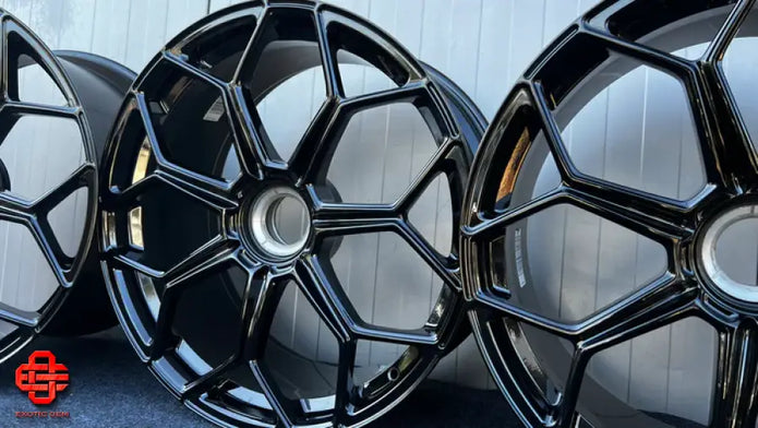 LAMBORGHINI AVENTADOR SVJ WHEEL GLOSSY BLACK