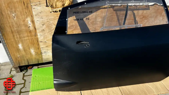 LAMBORGHINI HURACAN GT3 EVO CARBON FIBER DOOR COMPLETE LH