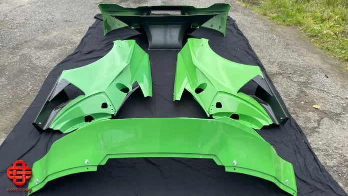 LAMBORGHINI HURACAN GT3 EVO2 OEM RACING KIT