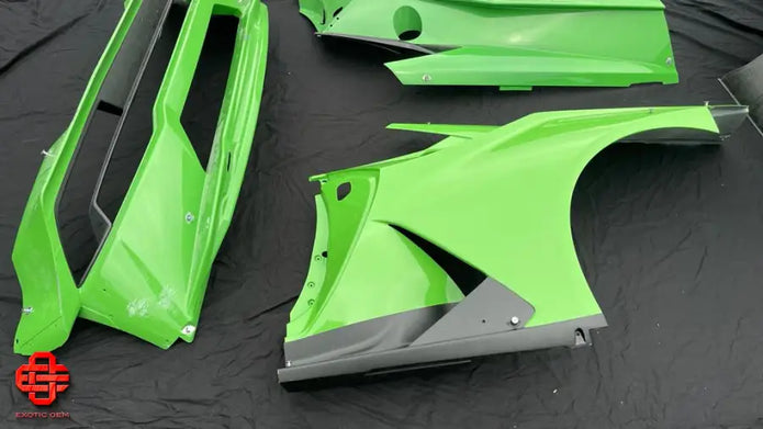 LAMBORGHINI HURACAN GT3 EVO2 OEM RACING KIT