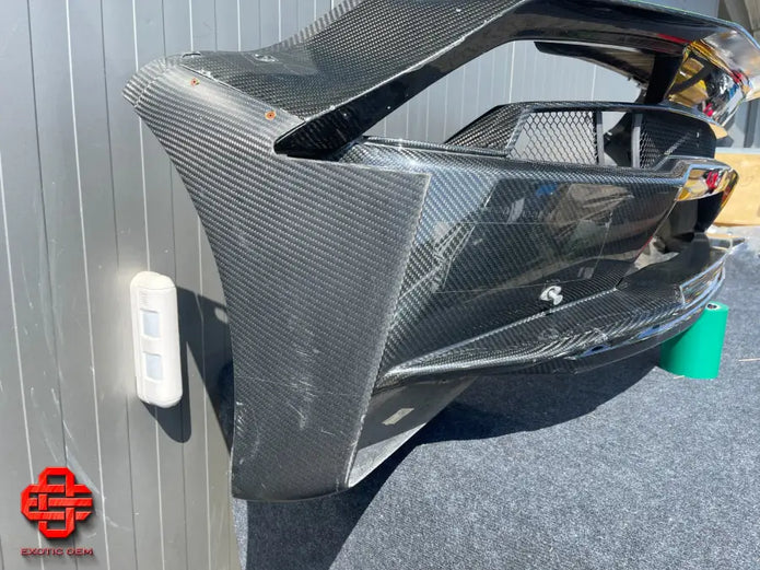 LAMBORGHINI HURACAN GT3 EVO2 OEM RACING KIT