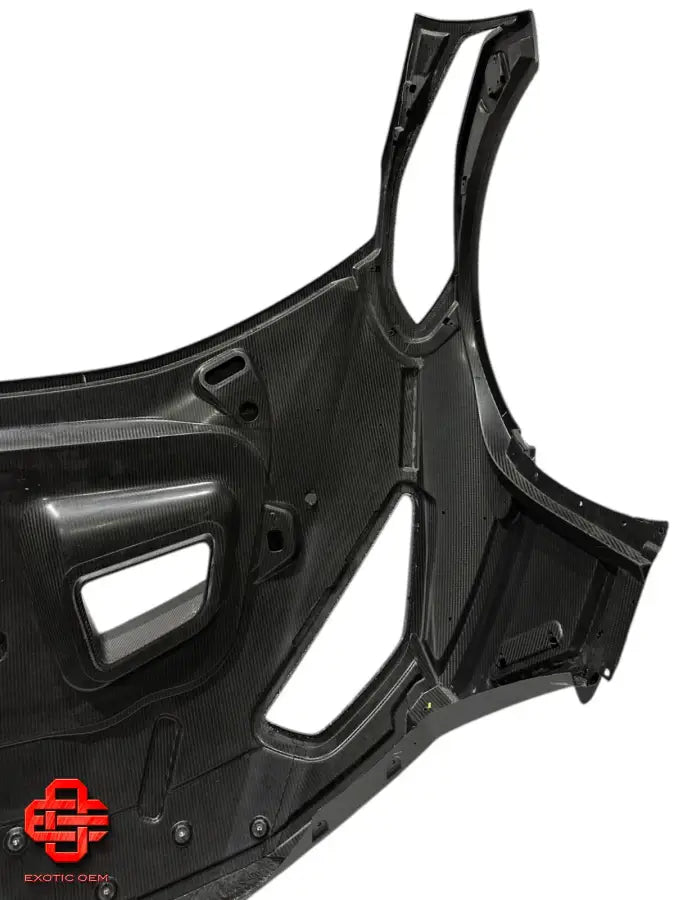 LAMBORGHINI HURACAN STO CARBON FRONT BONNET HOOD