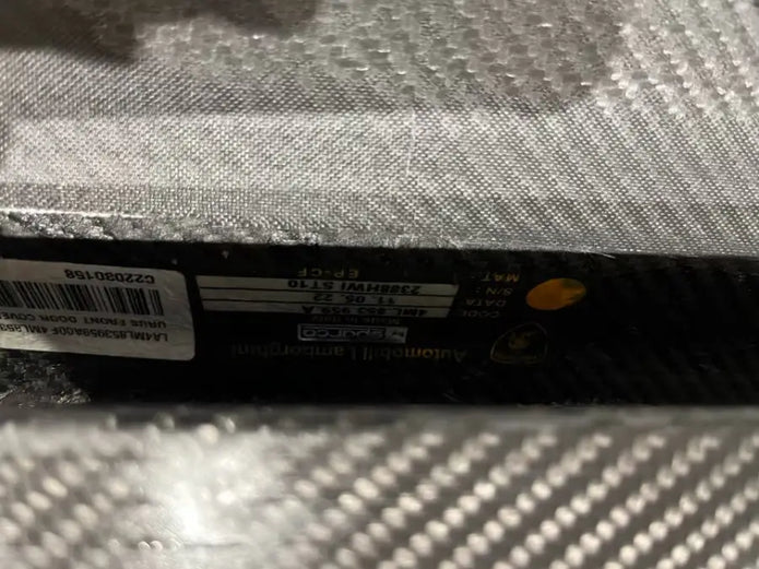 LAMBORGHINI URUS CARBON DOOR COVER DOOR COVER SKIRT