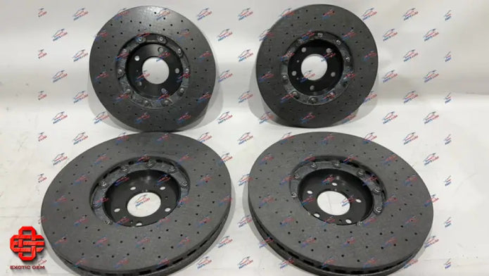 LAMBORGHINI URUS CERAMIC BRAKE DISC AND PADS SET