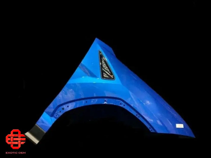 LAMBORGHINI URUS COMPLETE FRONT