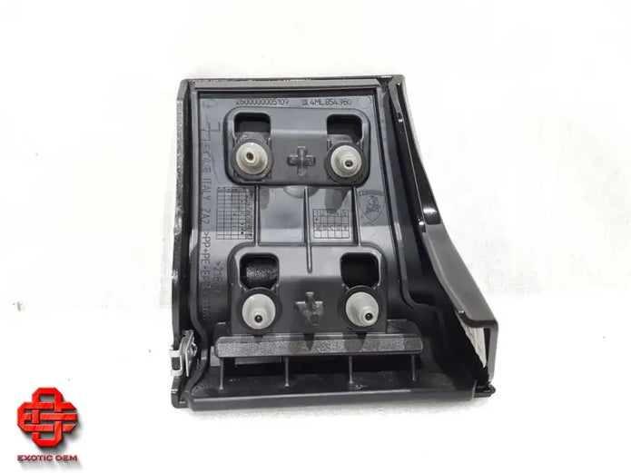 LAMBORGHINI URUS FENDER COVER RIGHT RIGHT COVER FENDER