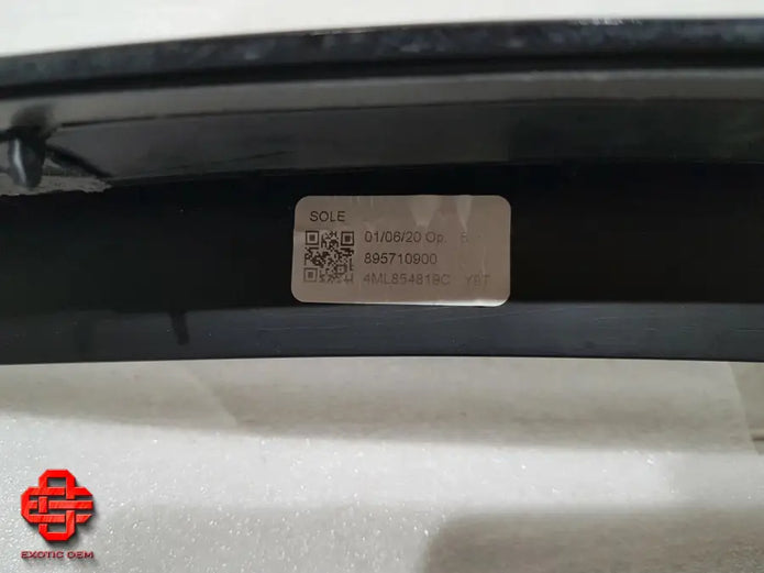 LAMBORGHINI URUS FENDER FLARE REAR LEFT