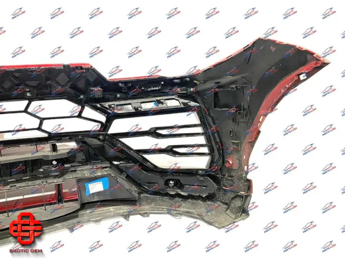 LAMBORGHINI URUS FRONT BUMPER COMPLETE