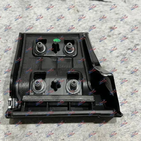 LAMBORGHINI URUS LINING FOR FENDER RH OEM