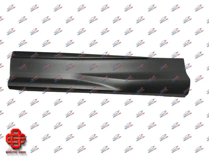 LAMBORGHINI URUS NEW LH CARBON REAR DOOR COVER