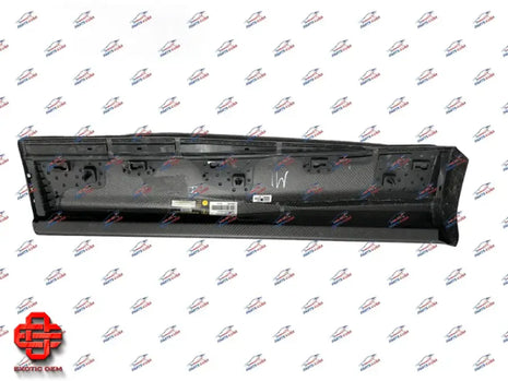 LAMBORGHINI URUS NEW RH CARBON REAR DOOR COVER