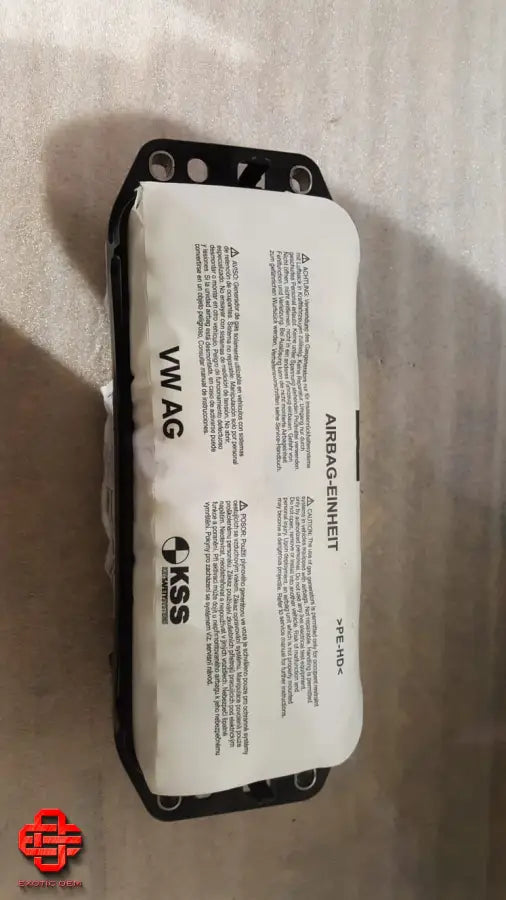 LAMBORGHINI URUS OEM CARBON PARTS