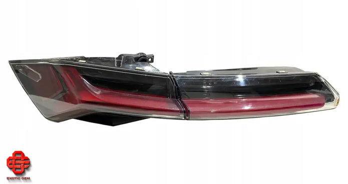 LAMBORGHINI URUS REAR LAMP L