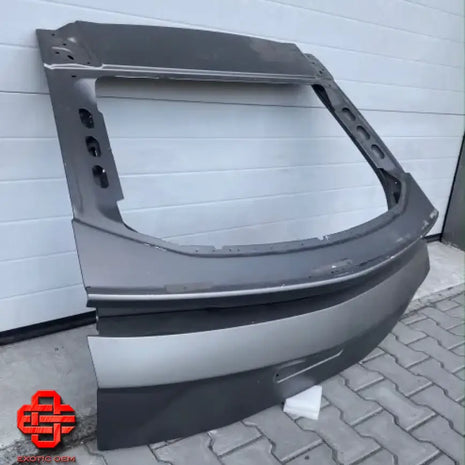 LAMBORGHINI URUS REAR TRUNK LID