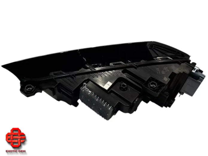 LAMBORGHINI URUS RIGHT HEADLIGHT