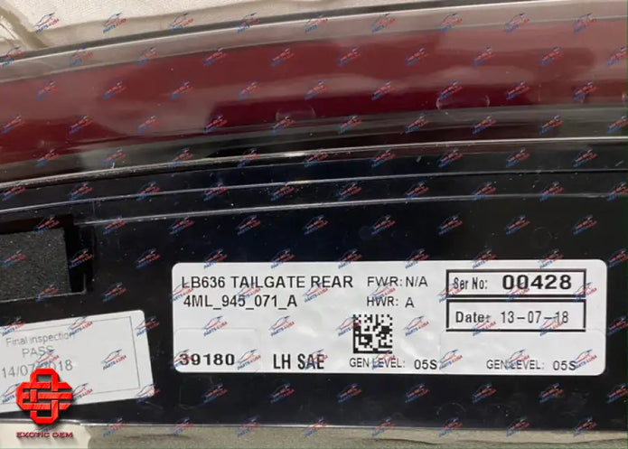 LAMBORGHINI URUS TAILLIGHT LEFT USA VERSION