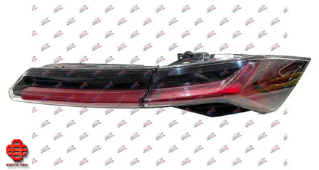 LAMBORGHINI URUS TAILLIGHT RIGHT USA VERSION