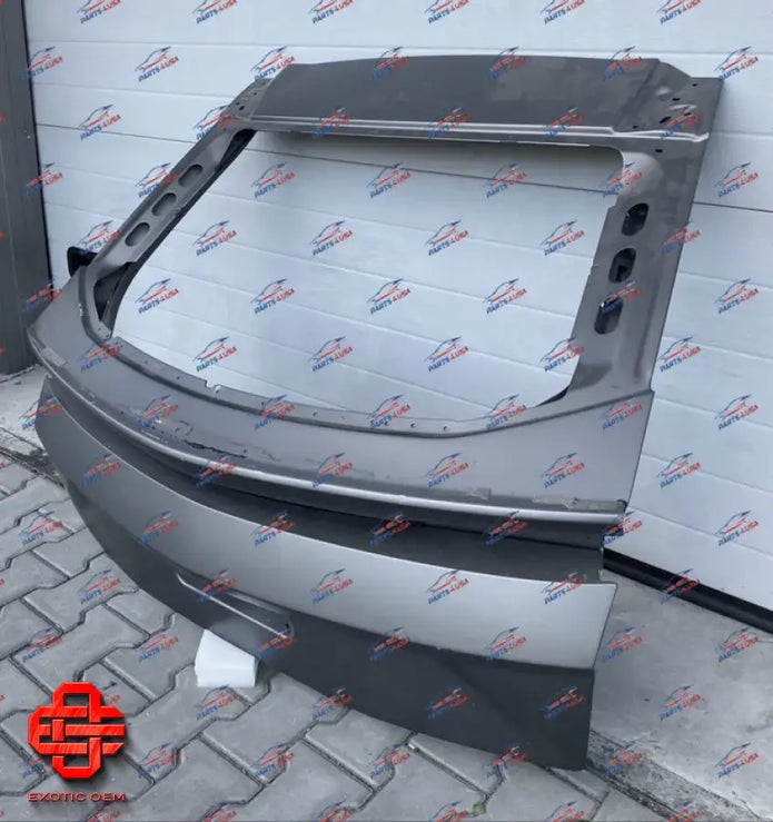 LAMBORGHINI URUS TRUNK LID COVER TRUNK LID