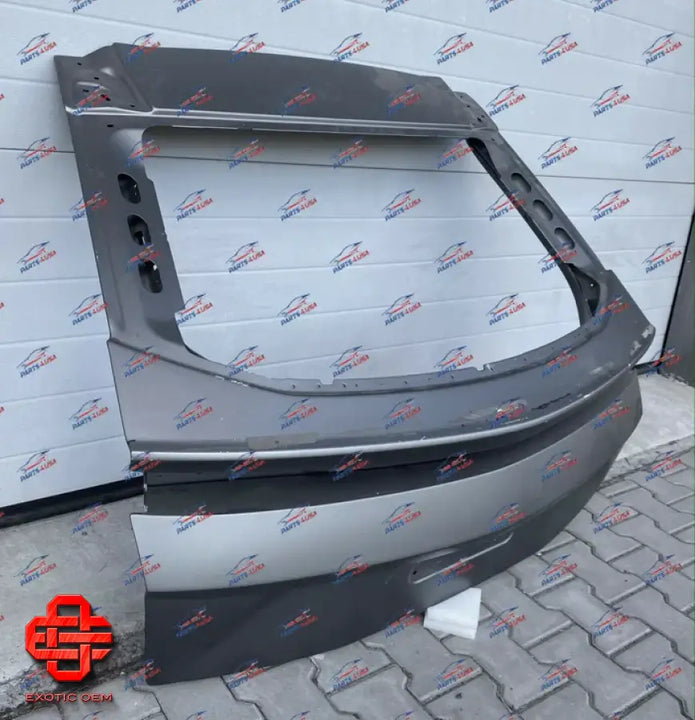 LAMBORGHINI URUS TRUNK LID COVER TRUNK LID