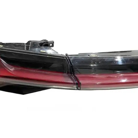 LAMBORGHINI URUS USA REAR LEFT LIGHT