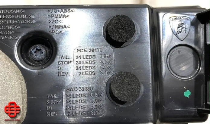 LAMBORGHINI URUS USA REAR LEFT LIGHT