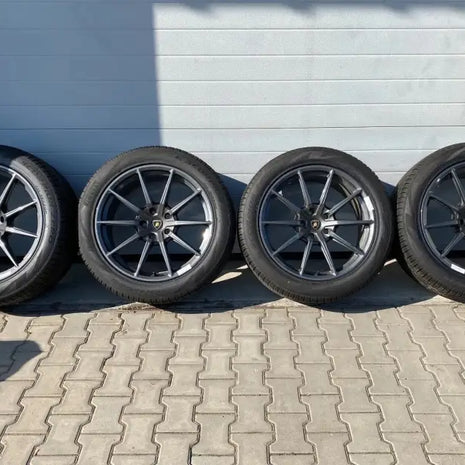 LAMBORGHINI URUS WHEELS SET 21 INCH