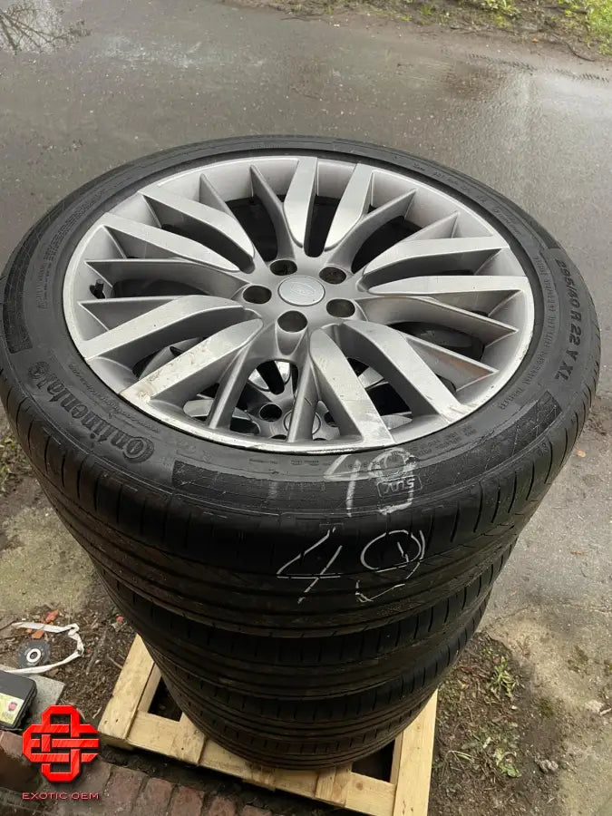 LAND ROVER WHEEL AND TYRE SET -2
