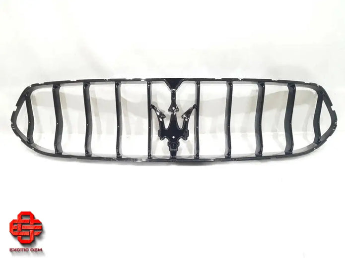 MASERATI GRANTURISMO RADIATOR GRILLE