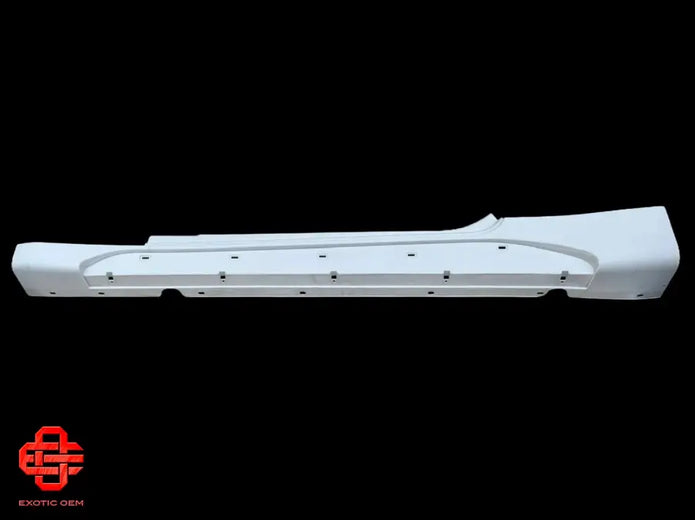 MASERATI GRANTURISMO SIDE SKIRT TRIM LH