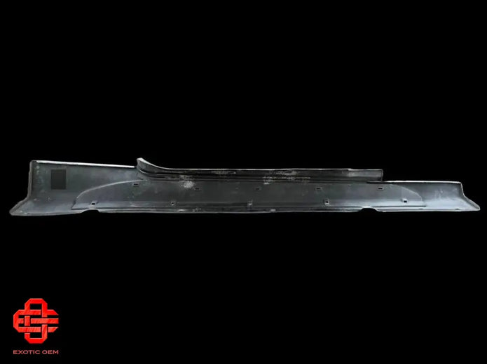 MASERATI GRANTURISMO SIDE SKIRT TRIM LH