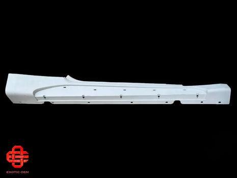MASERATI GRANTURISMO SIDE SKIRT TRIM RH