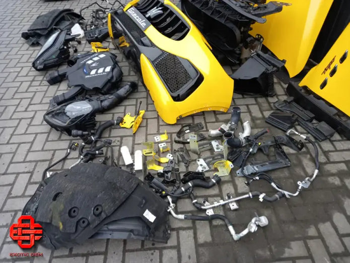 MASERATI GRECALE TROFEO FULL FRONT PACKAGE