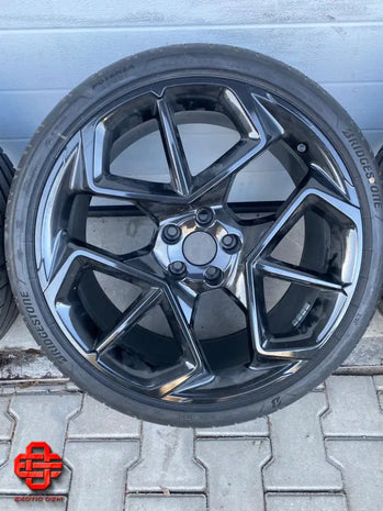 MASERATI MC20 BLACK WHEEL 20 INCH SET WITH TIRES