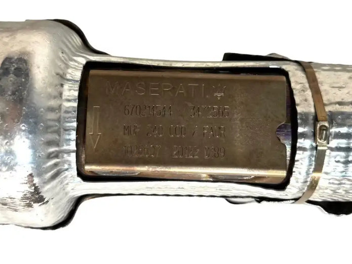 MASERATI MC20 EXHAUST PIPE MUFFLER SILENCER EXHAUST PIPES
