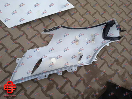 MASERATI MC20 LEFT FENDER