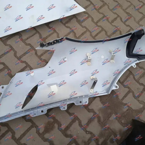 MASERATI MC20 LEFT FENDER