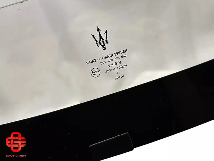 MASERATI MC20 REAR WINDOW GLASS