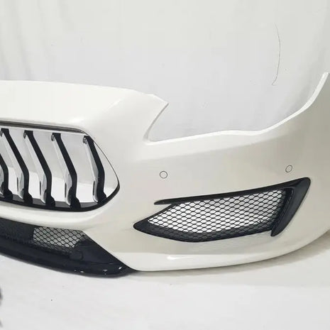 MASERATI QUATTROPORTE GTS M156 COMPLETE FRONT BUMPER