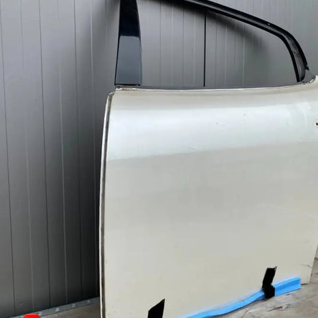 MASERATI QUATTROPORTE REAR LEFT DOOR