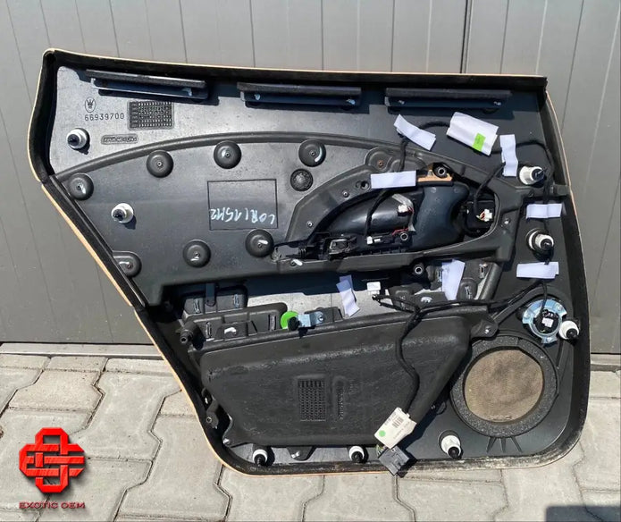 MASERATI QUATTROPORTE REAR RIGHT DOOR PANEL